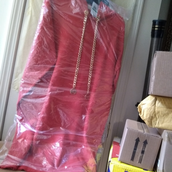 🎆 CLOSET CLEAR OUT DEALS 🎆-Michael kors Logo Chain Stretch Hoodie Dress - Picture 4 of 8